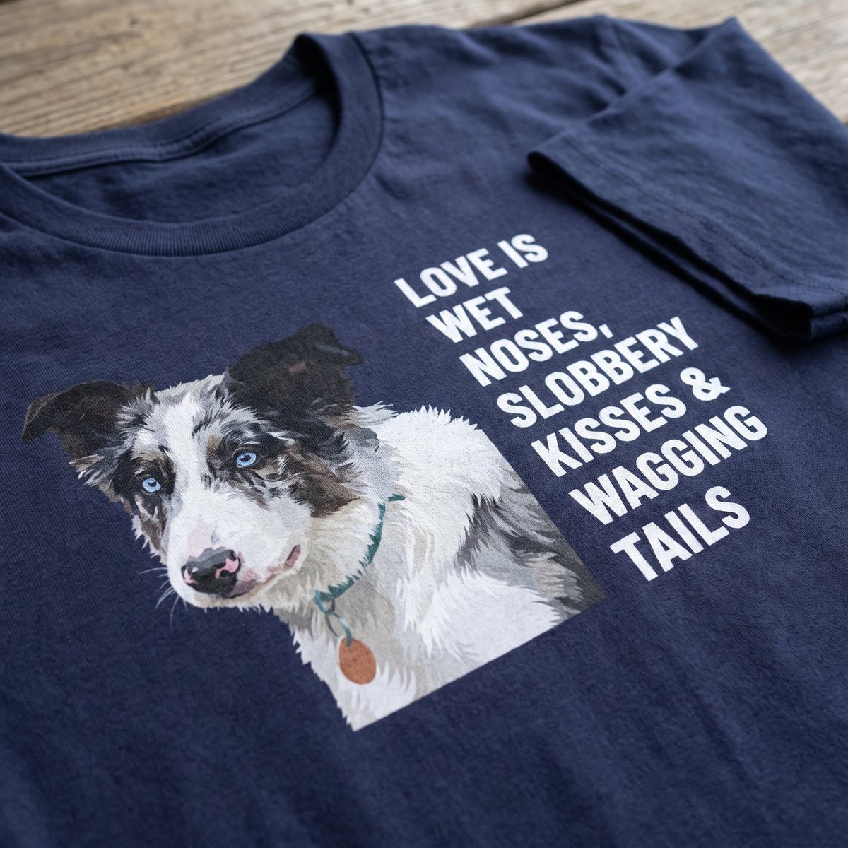 Close-up of the printed design and material. [ks Colour=Navy; kind=closeup]